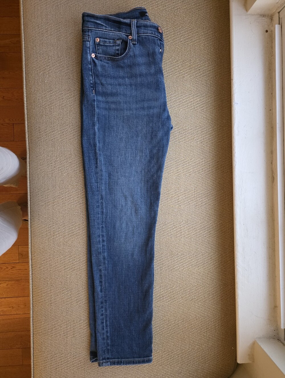 7 For All Mankind Josefina Boyfriend Jeans Size 28 Vanity Medium Wash